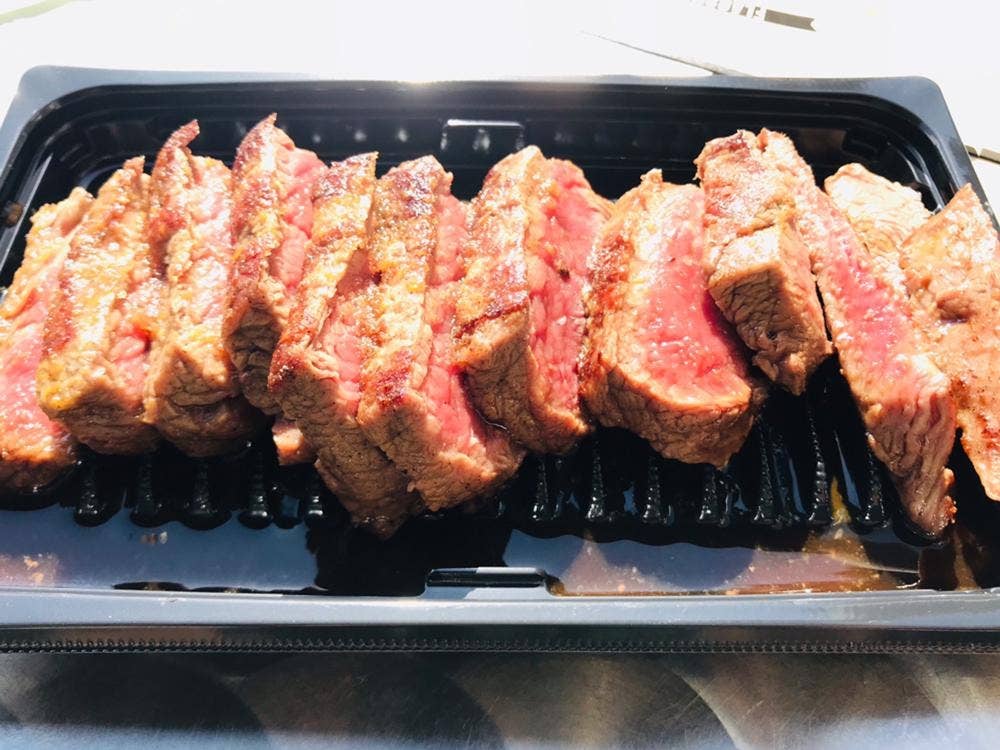 上原ミート 市場前店