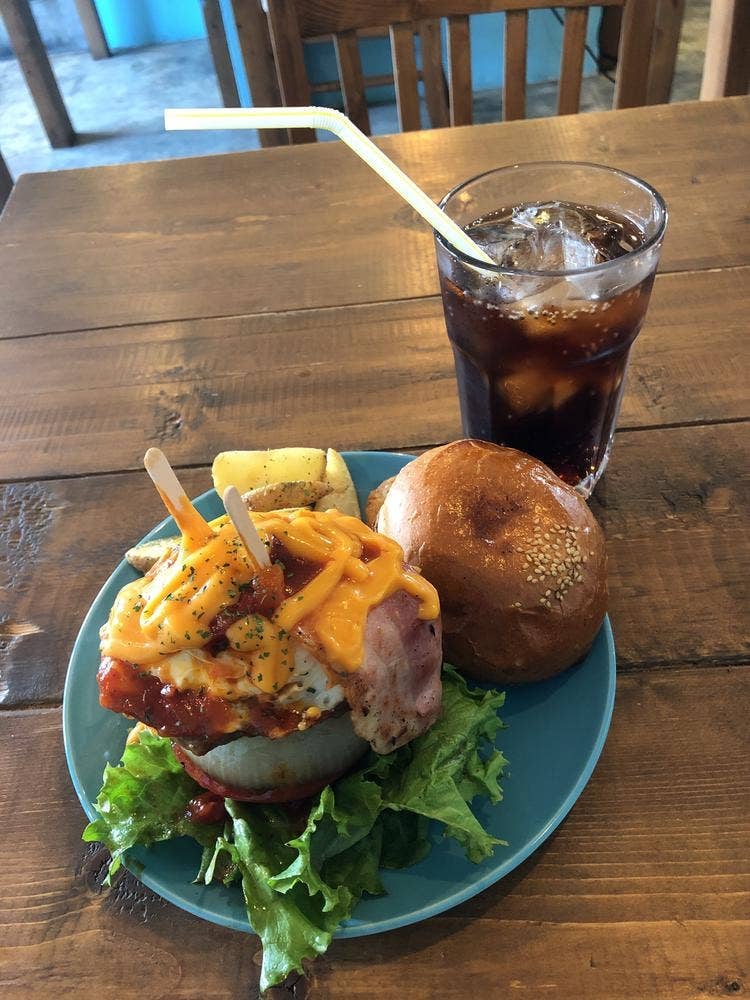 BURGERS CAFE GRILL FUKUYOSHI 与野本町店