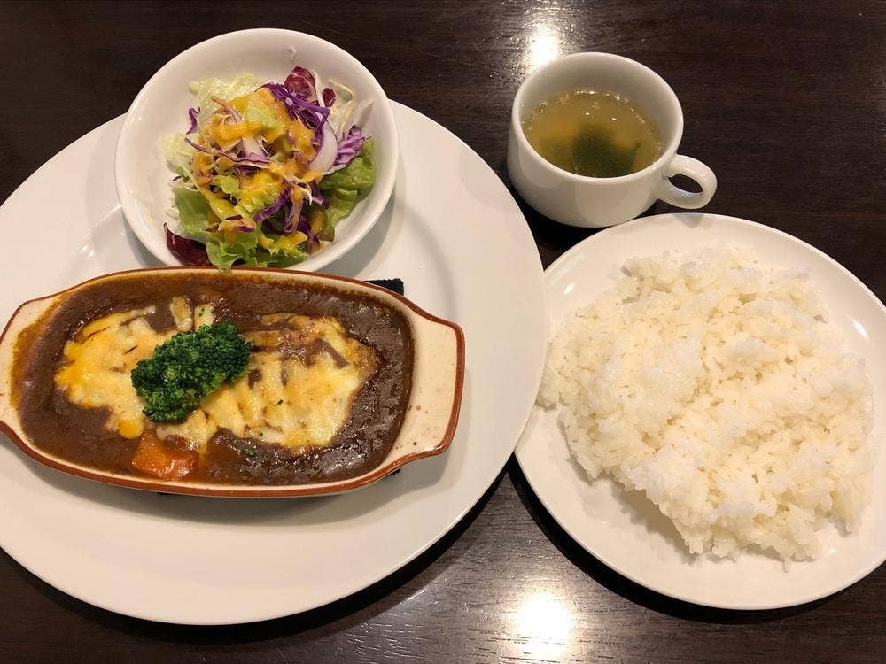 イタリアンレストラン Fiore 田町店