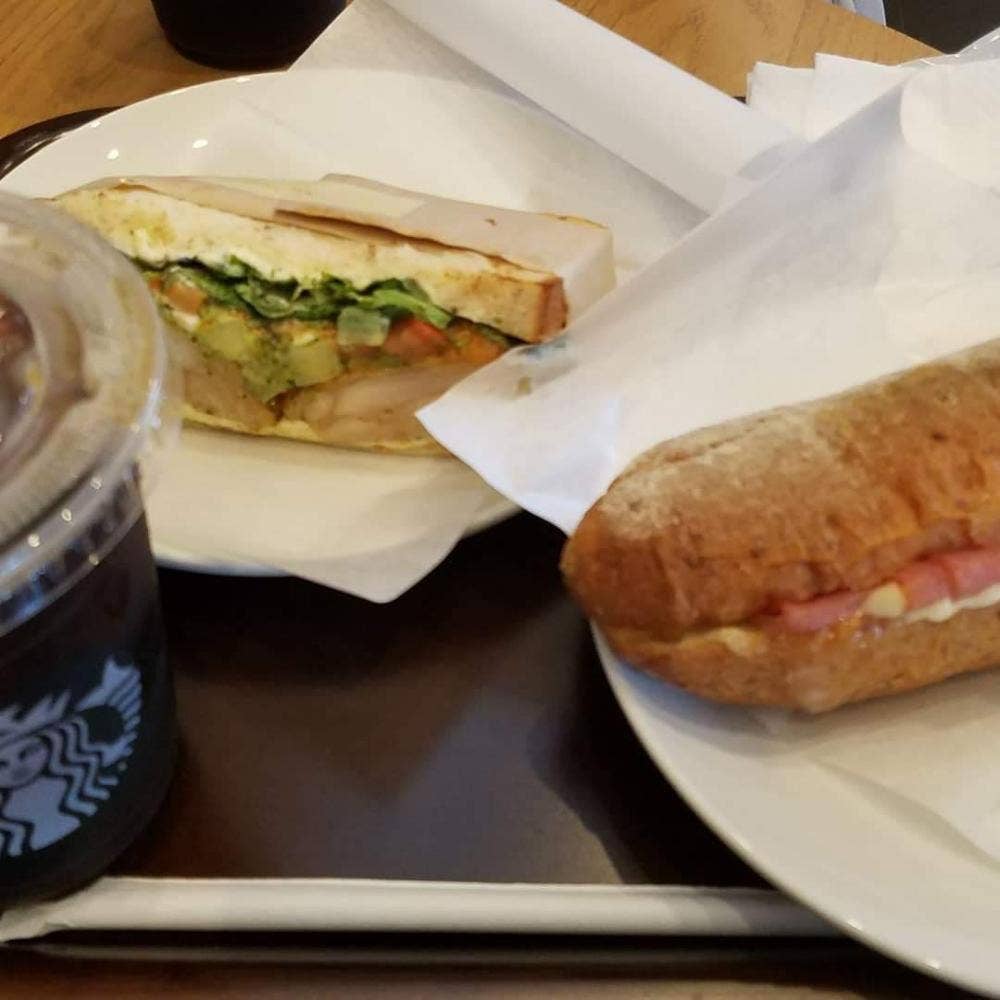 スターバックス コーヒー 碧南城山店