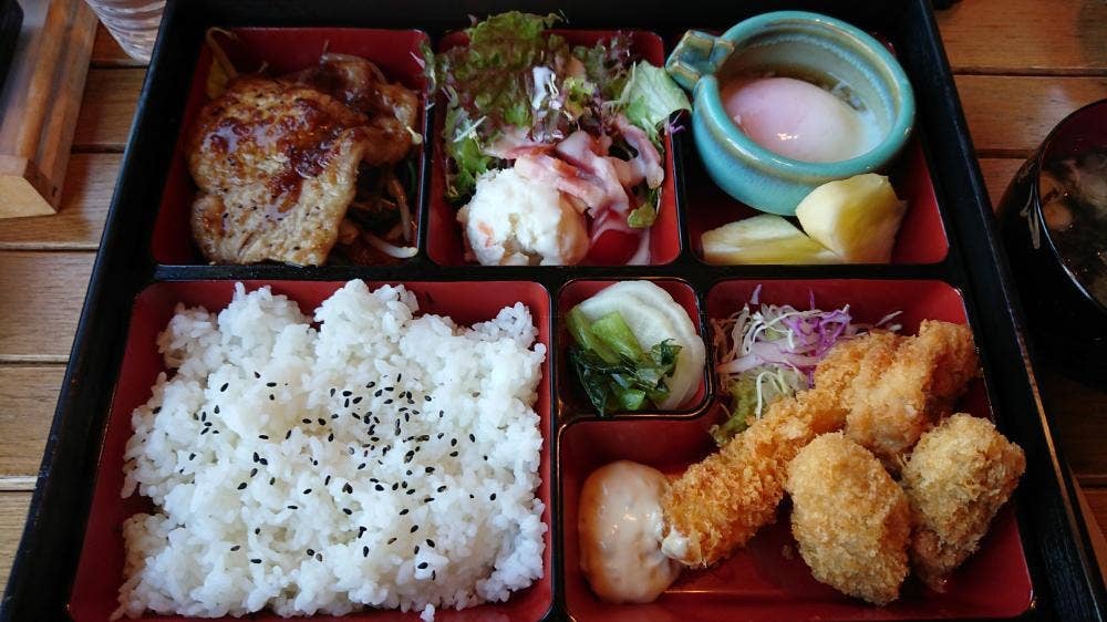 バンプス
