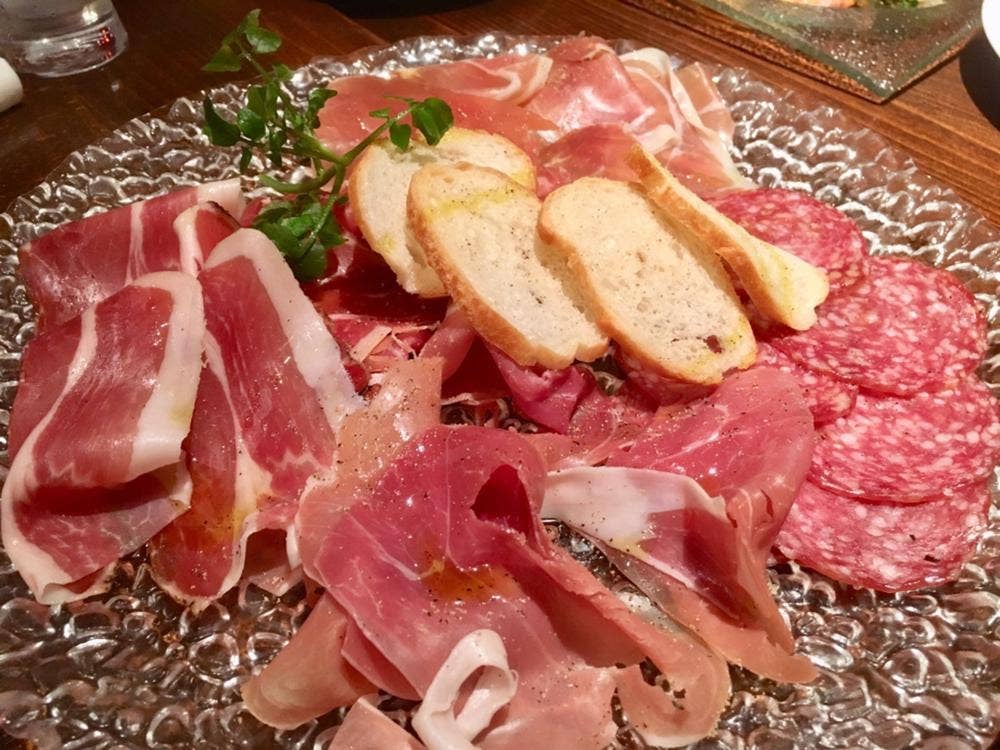 クアトロ あべのキューズモール店