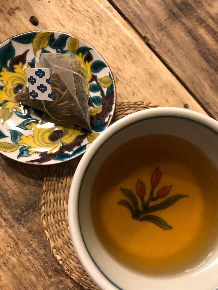 丸八製茶場 金沢百番街店