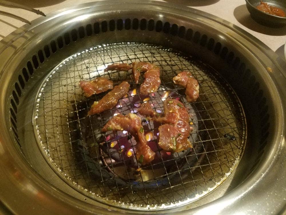ホルモン焼肉 ぷるぷる