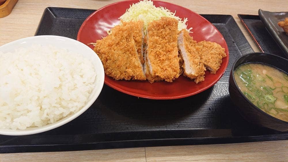 かつや 鹿児島卸本町店