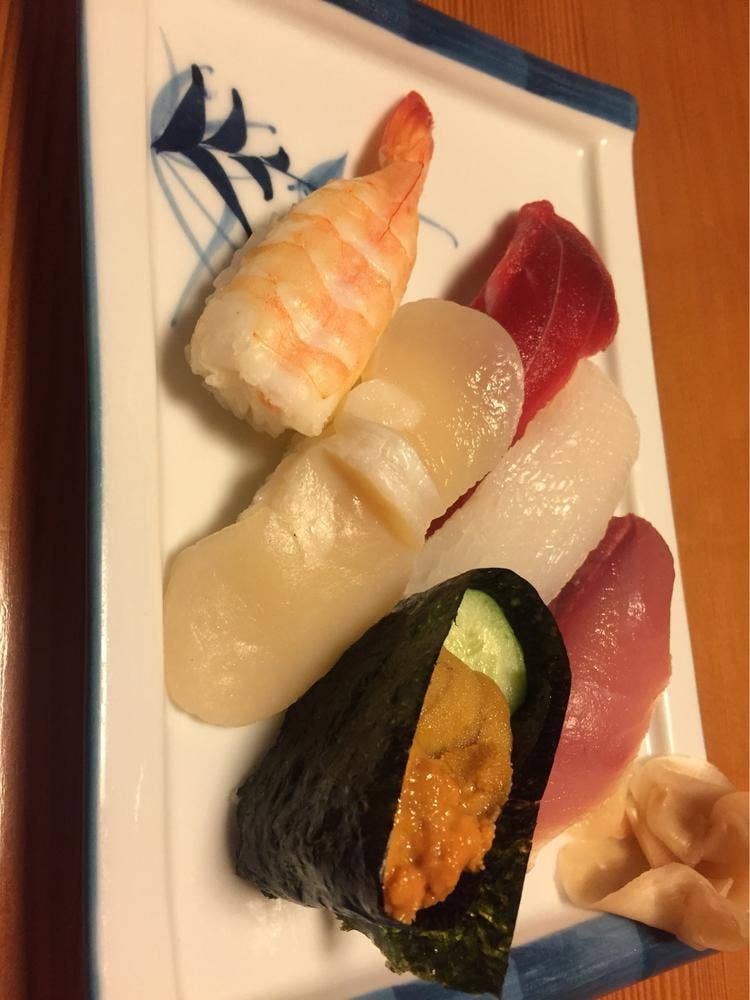 すし栄