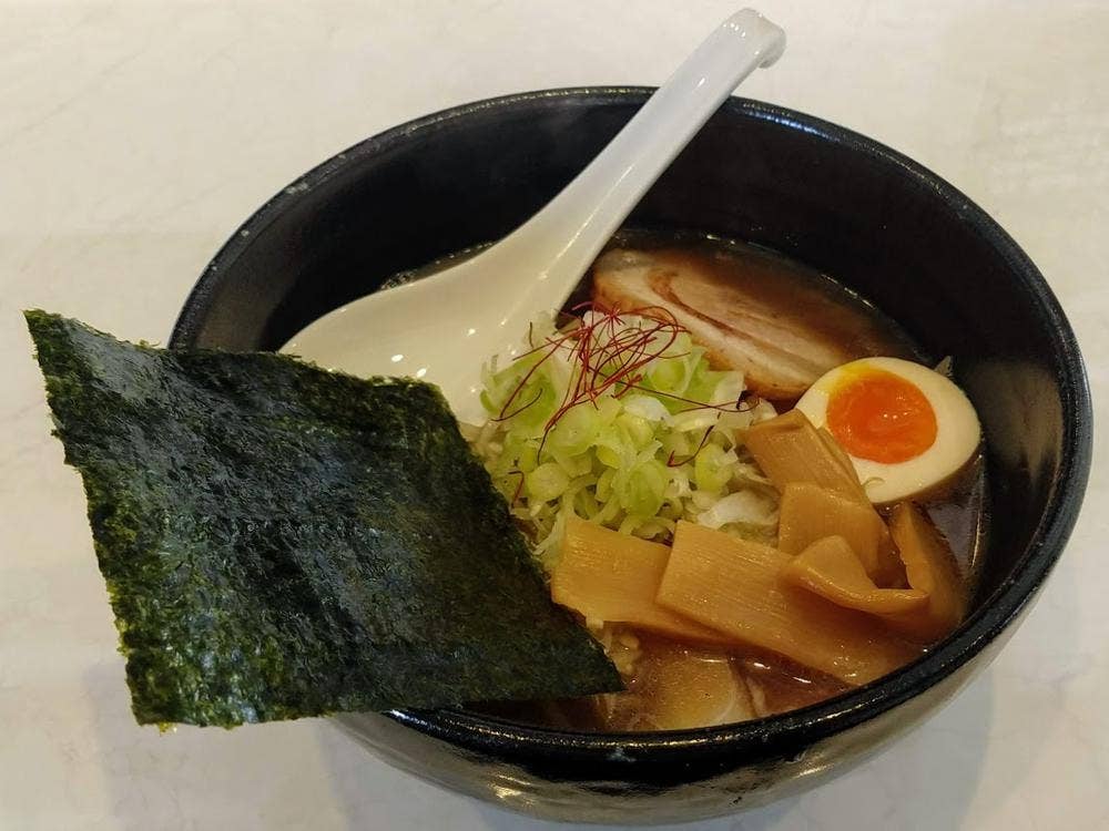 ラーメン なり屋