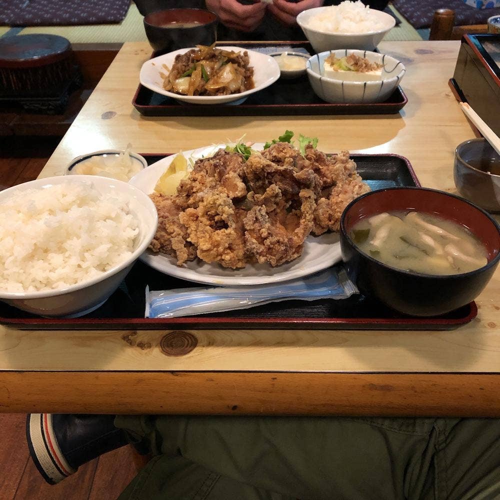 あたご食堂 県庁前店