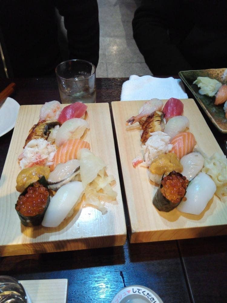 鮨大立喰い部 大ちゃん 伏水酒蔵小路店