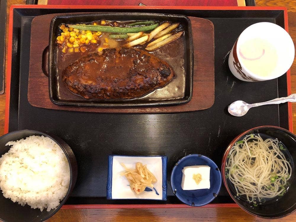 レストラン 庄楽