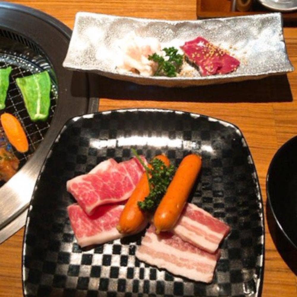 生肉問屋・焼肉本舗 なかの・畜産