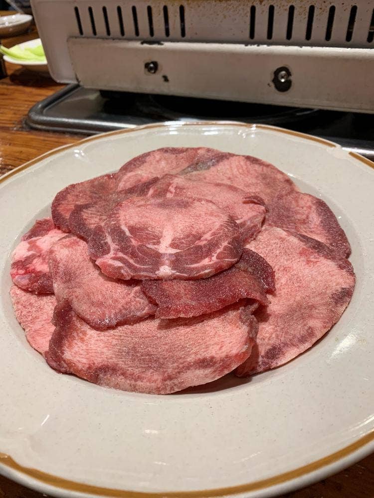 肉のトヤマ