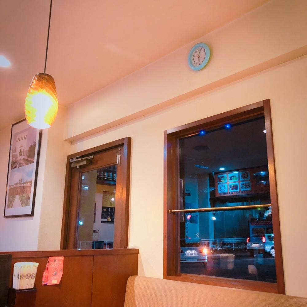 本場のインド料理 ラドウニ