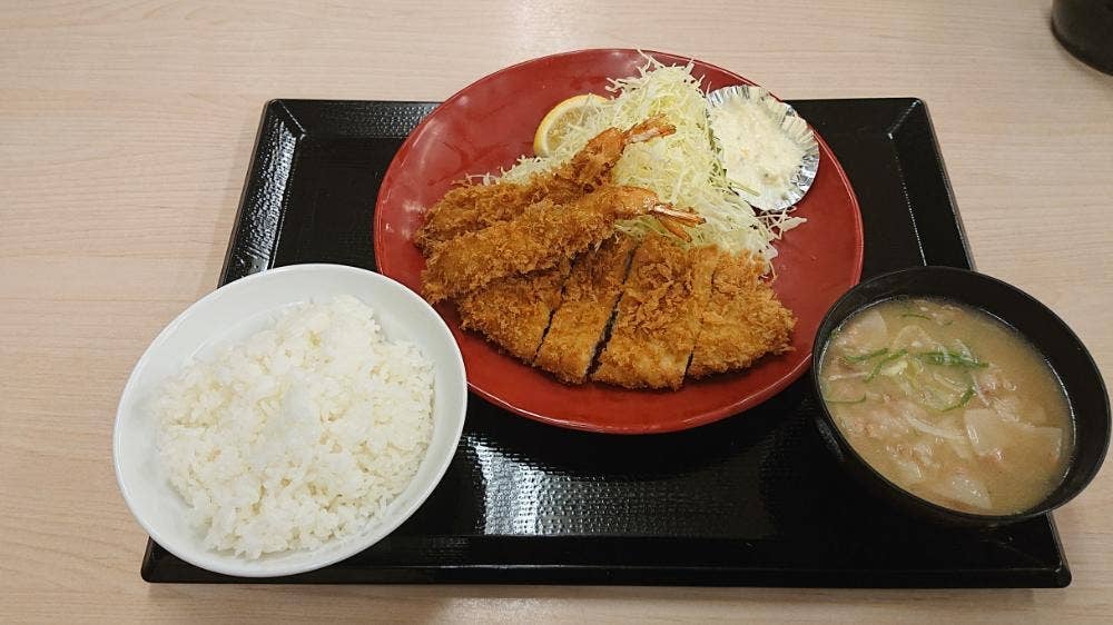 かつや 神奈川厚木船子店