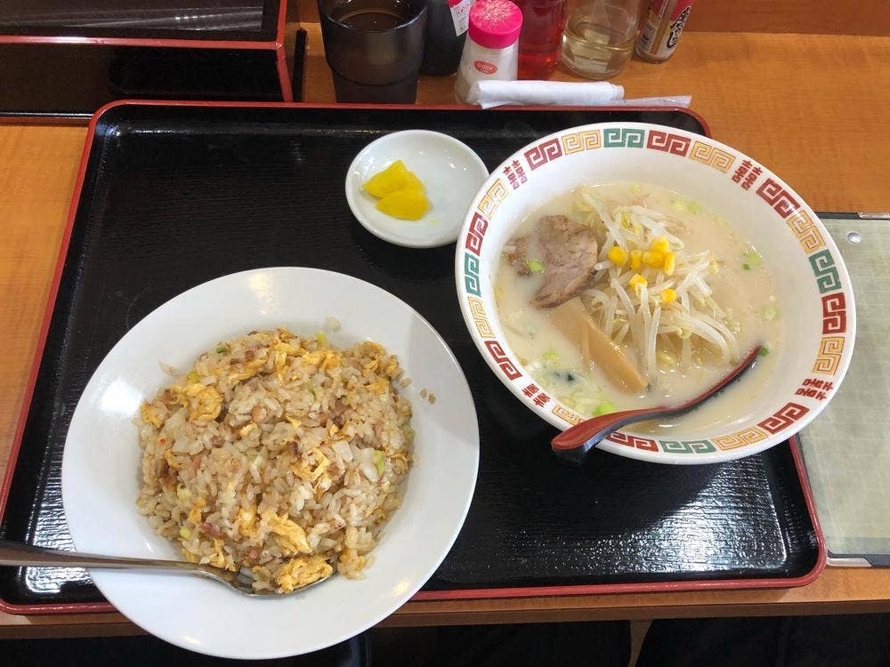 中華料理 香満園