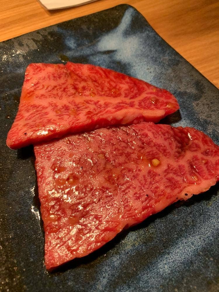 代官山 炭火焼肉 猿楽