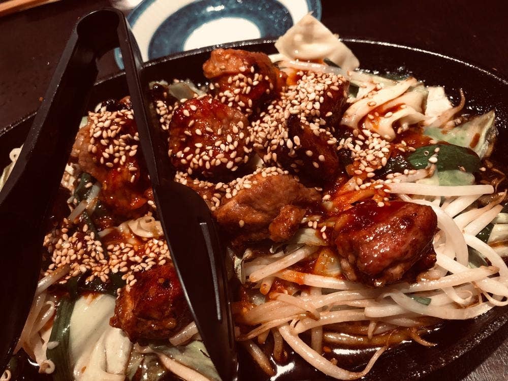 アジアンキッチン かねだ家