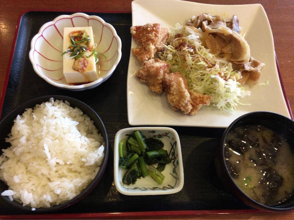 和食れすとらん 天狗 花畑店