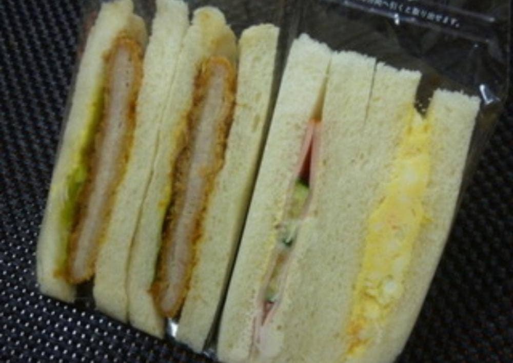 ベーカリーショップ リボン