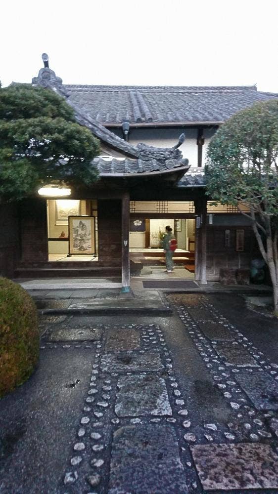 春光園