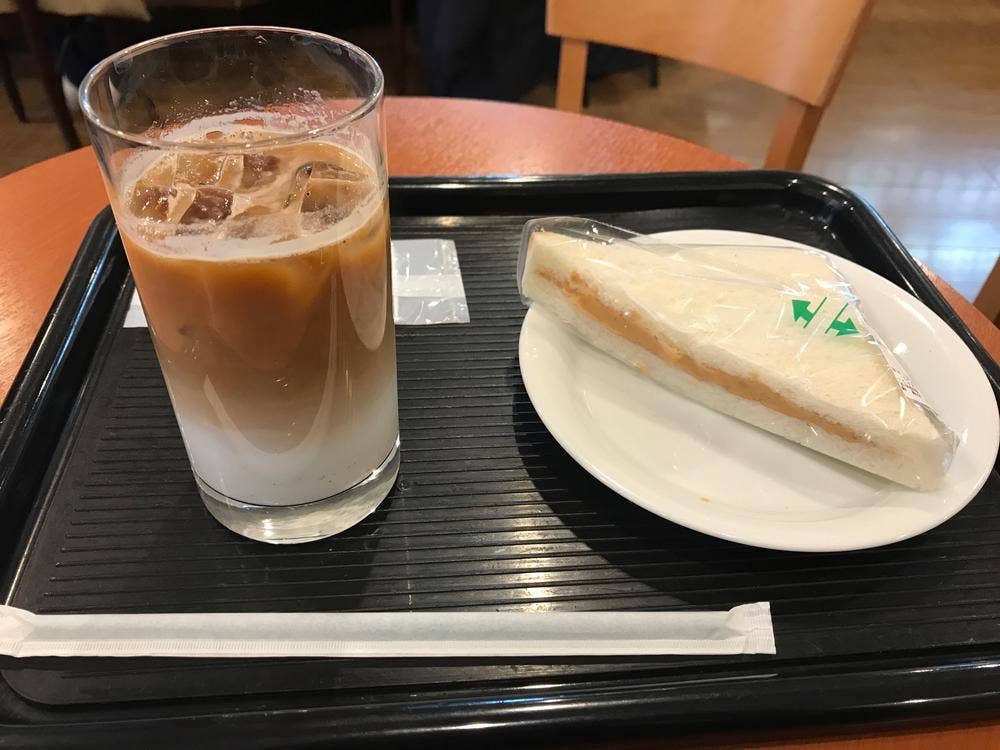 カフェ・ベローチェ 上尾店