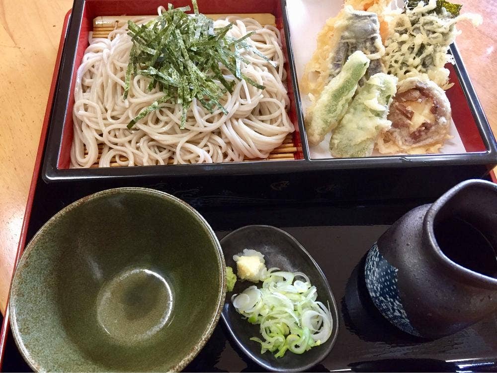 まるぜん食堂