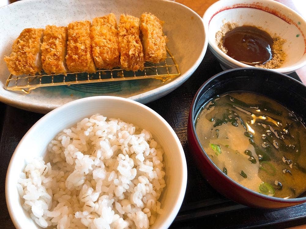 山かつ 屋島店