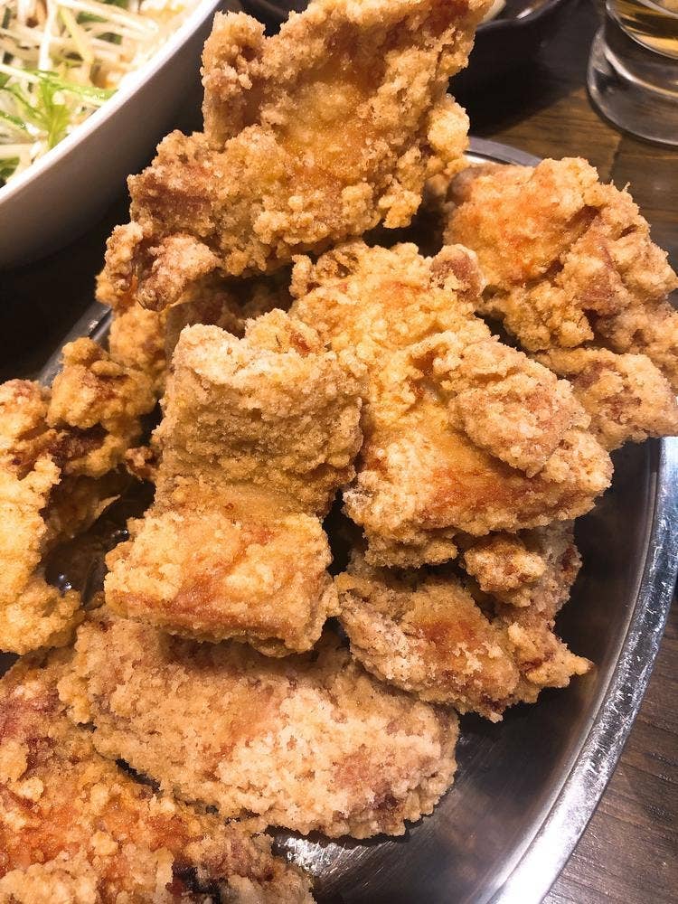 京阪京橋応援団 大分唐揚げと鉄板焼き 勝男