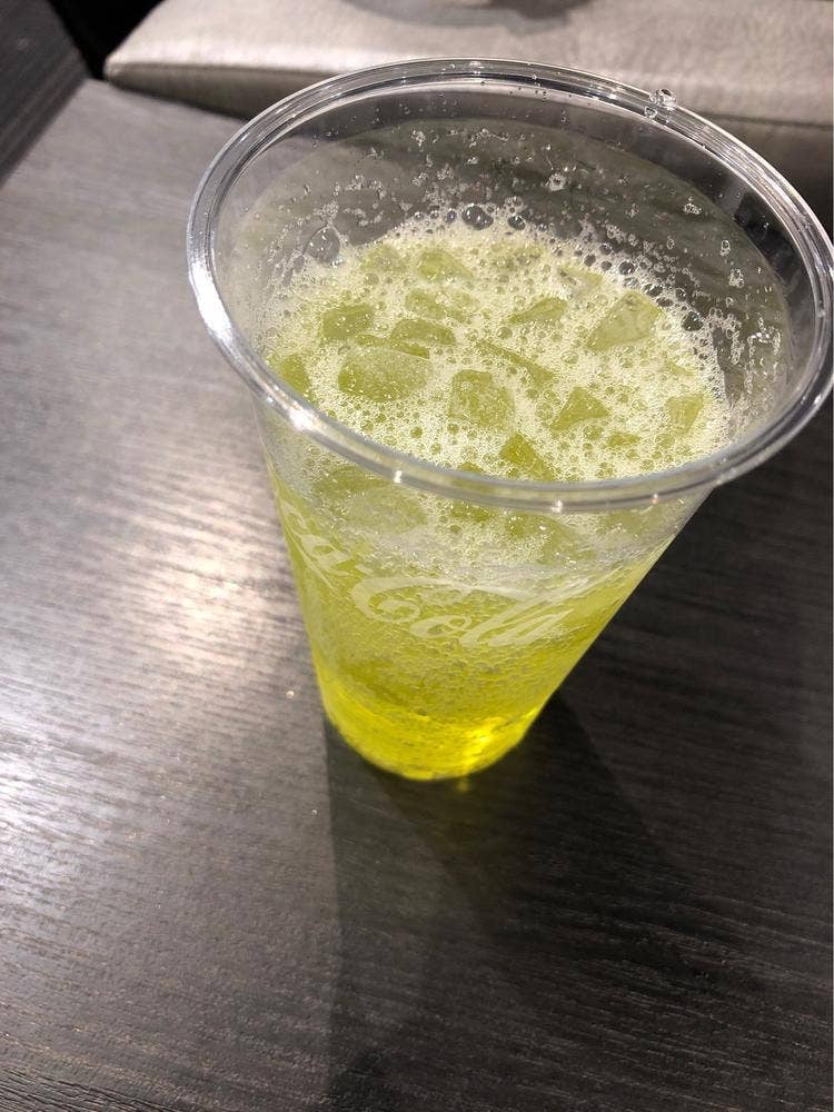 ラウンジ神戸