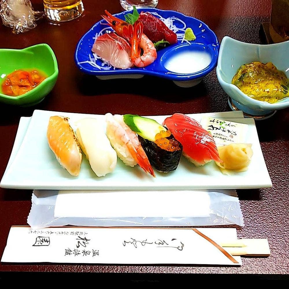 温泉旅館 松園 お食事処