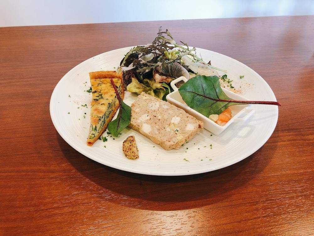 ビストロラカシェット