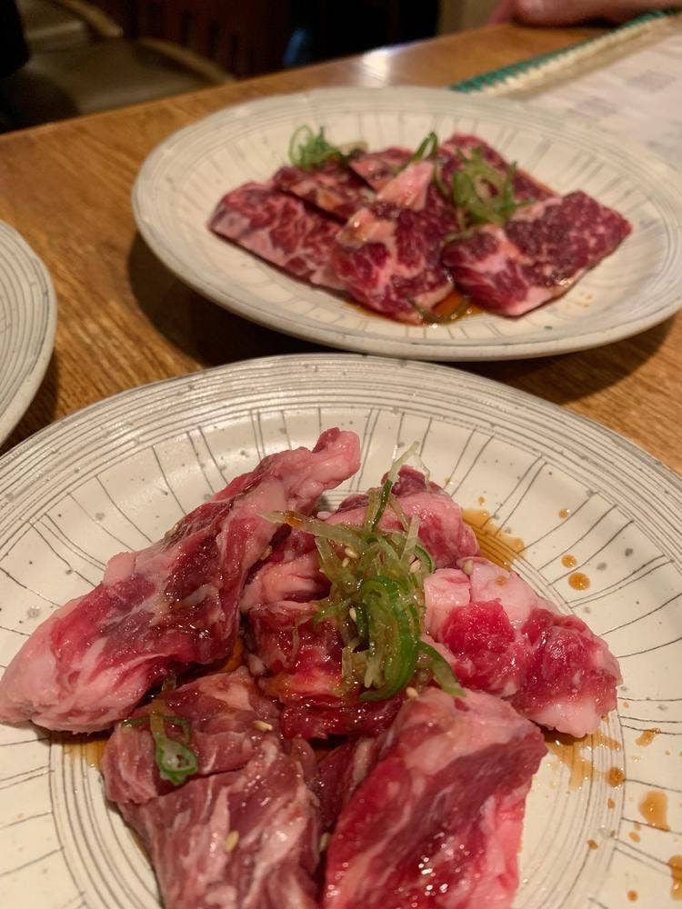 炭火焼肉 味楽家