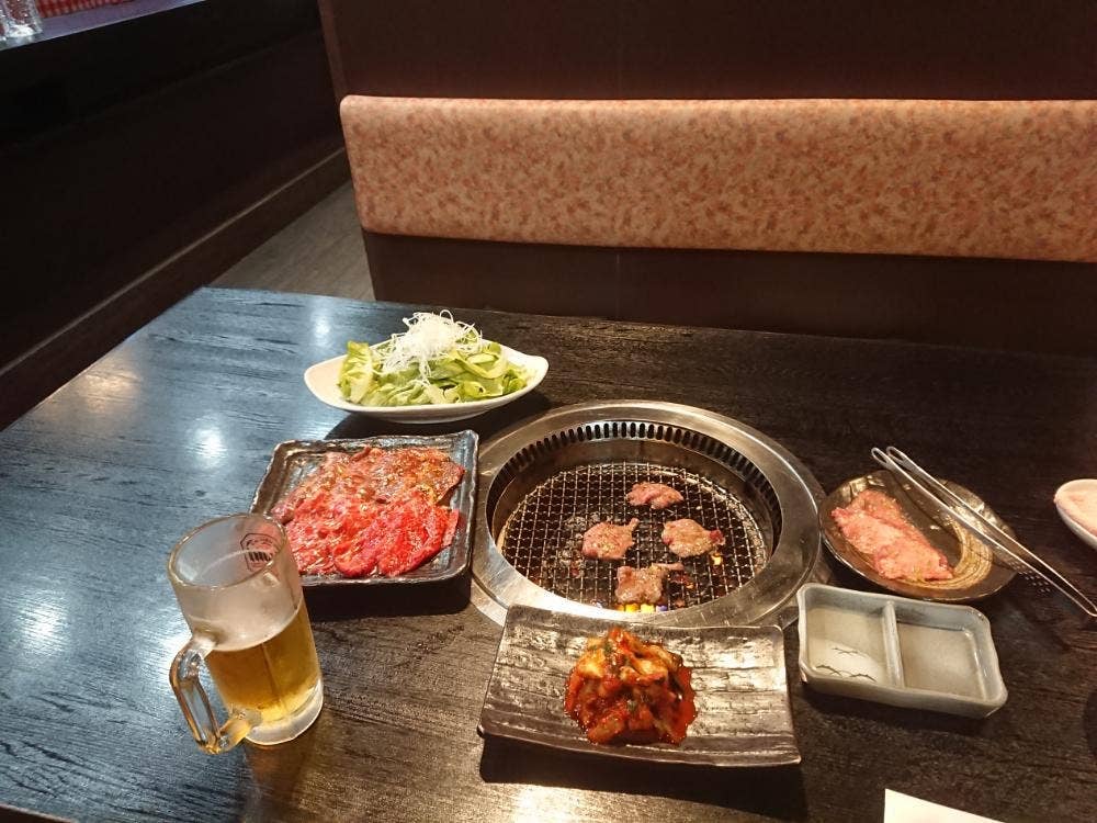 焼肉タムタム