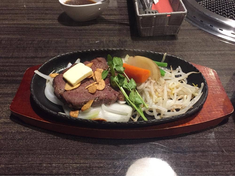 焼肉・ステーキ 鐵