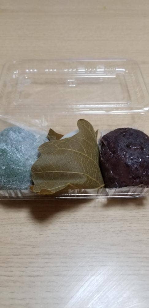 てづくりのもち 舎かたやま