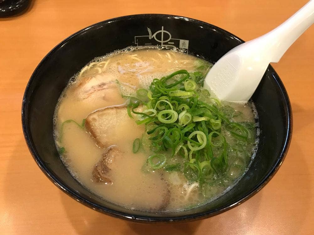 糸島ラーメン ゆうゆう