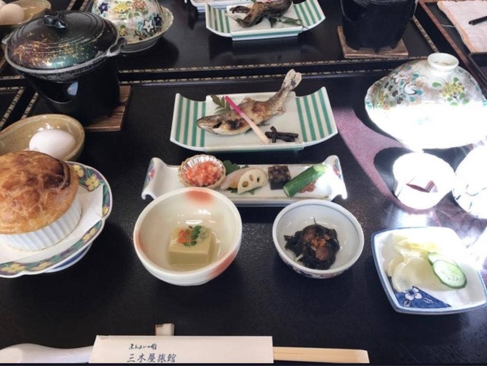 三木屋旅館 お食事処