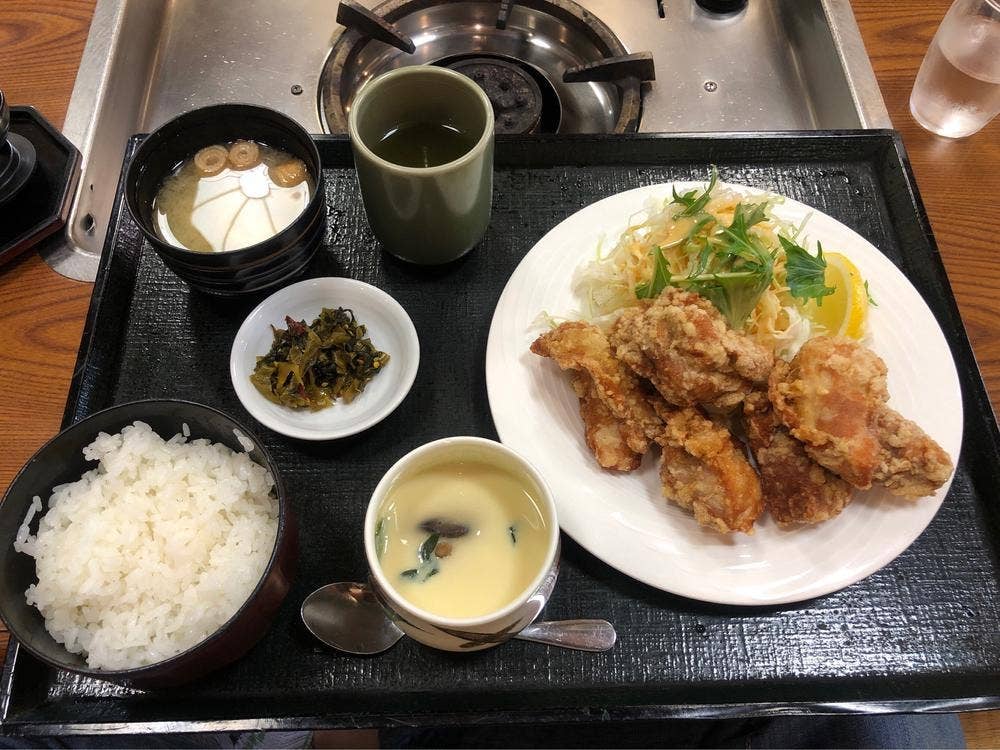本家山賊鍋 田川本店