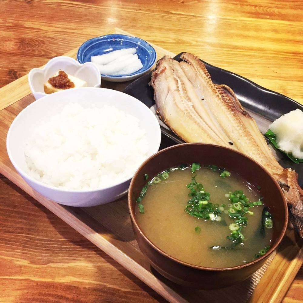 ダイニング暁