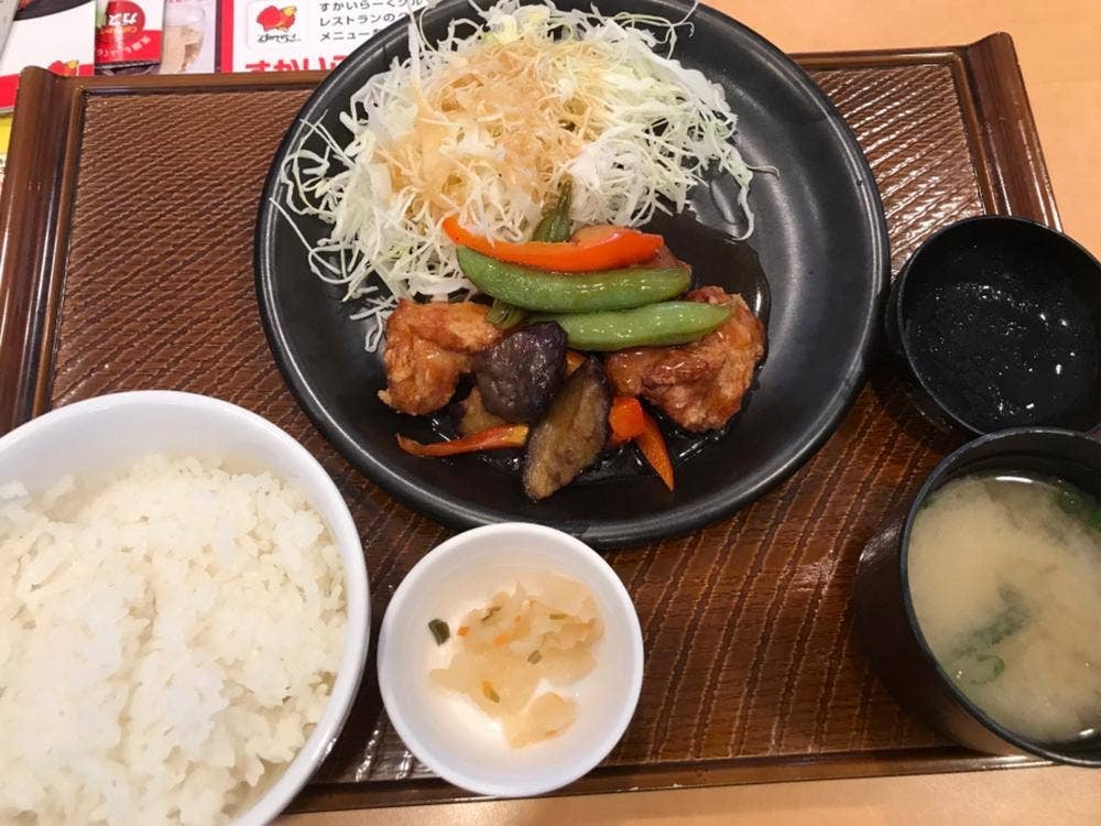 ガスト 東所沢駅前店
