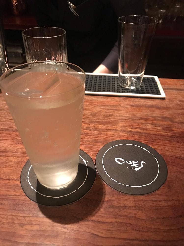 Bar CUE'S 茶屋町店