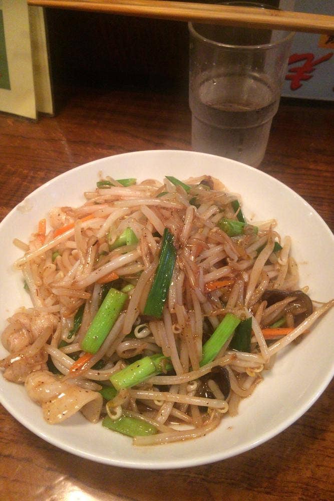 龍盛餃子館 小伝馬町店
