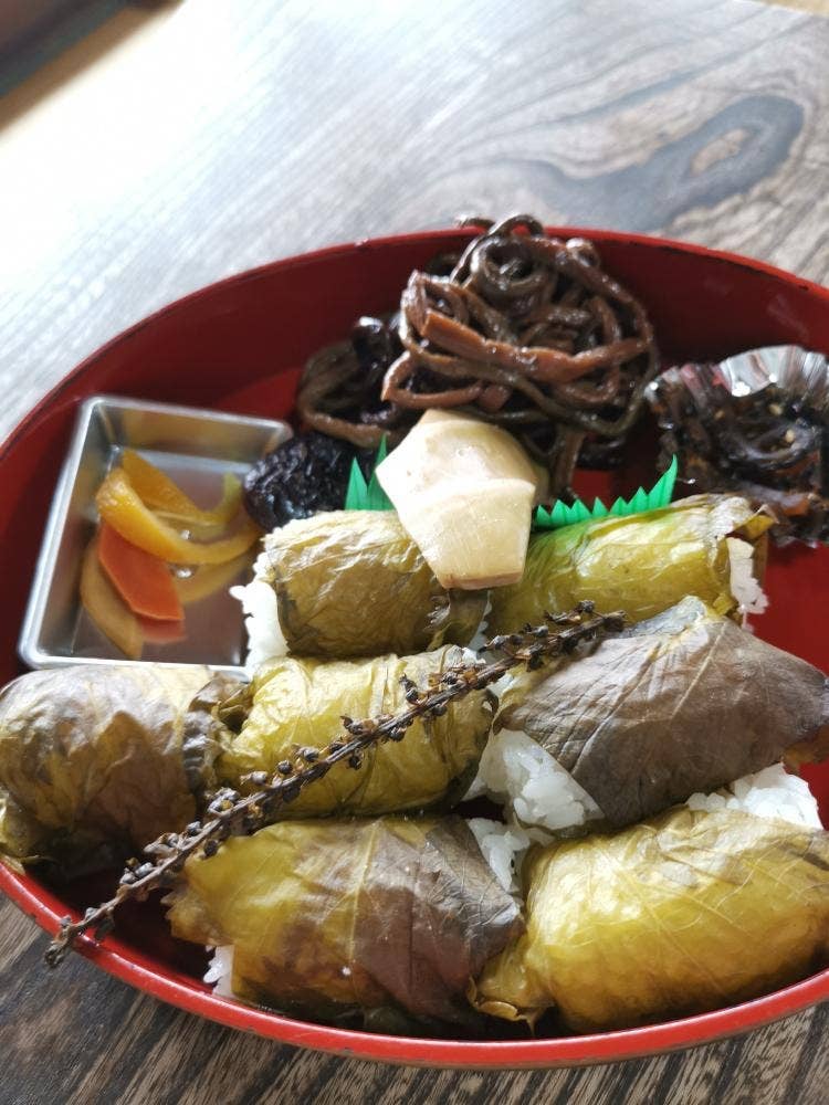 山菜長越