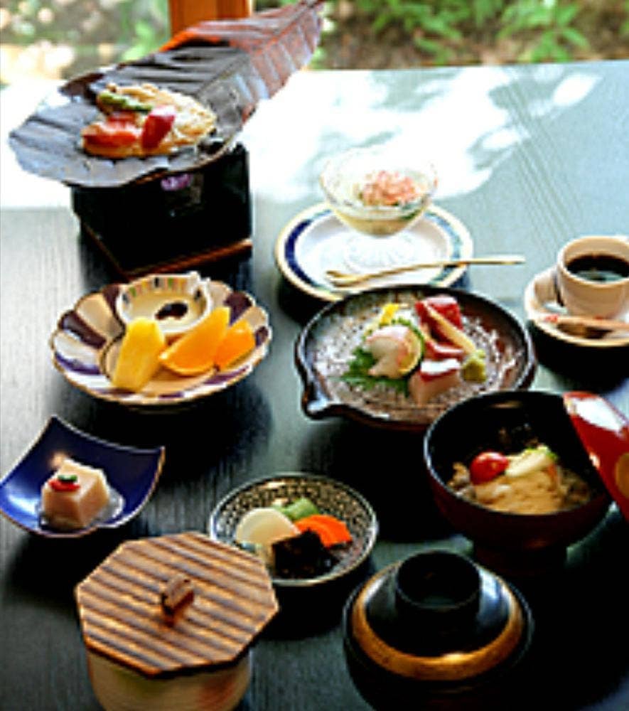 くらよし