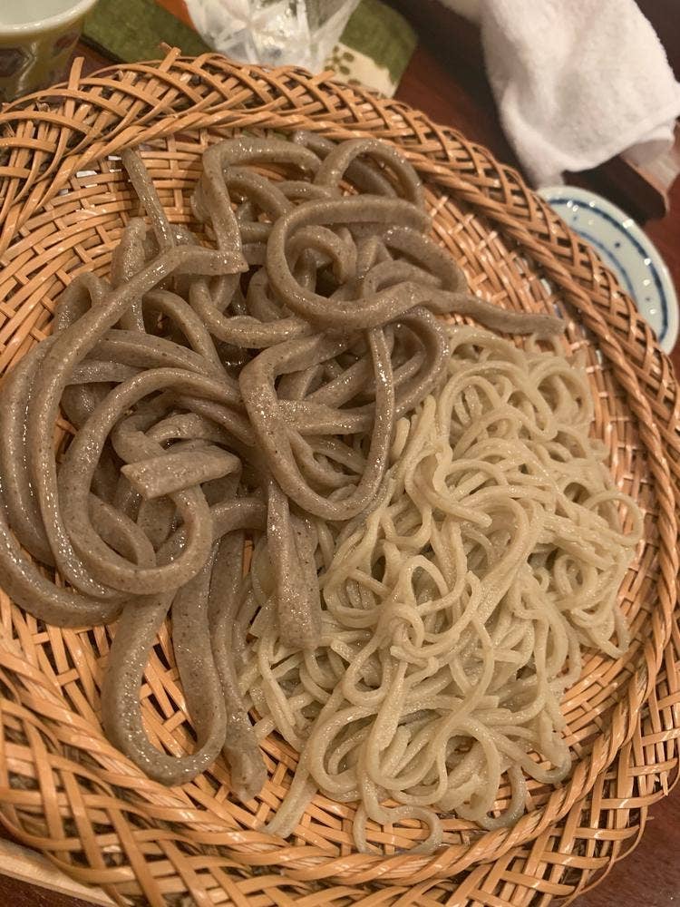 蕎麦切り 酒 大愚