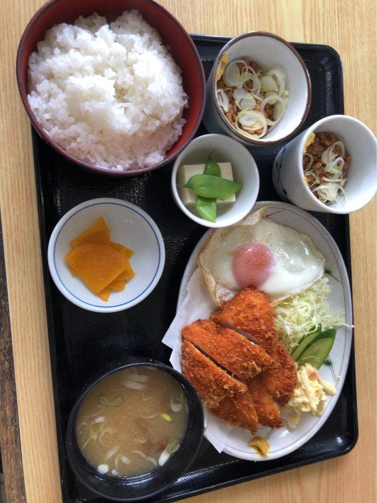 高見食堂