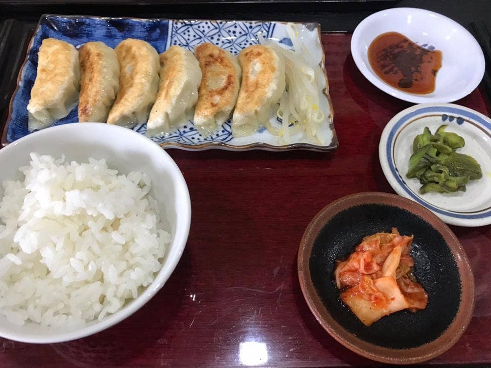 餃子の源さん 高丘店