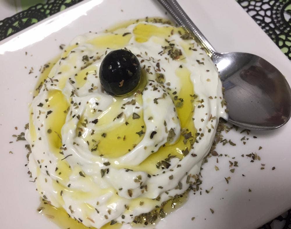 MEZES SANTORINI