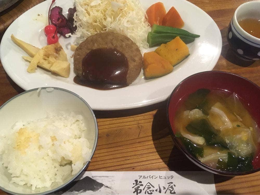 常念小屋
