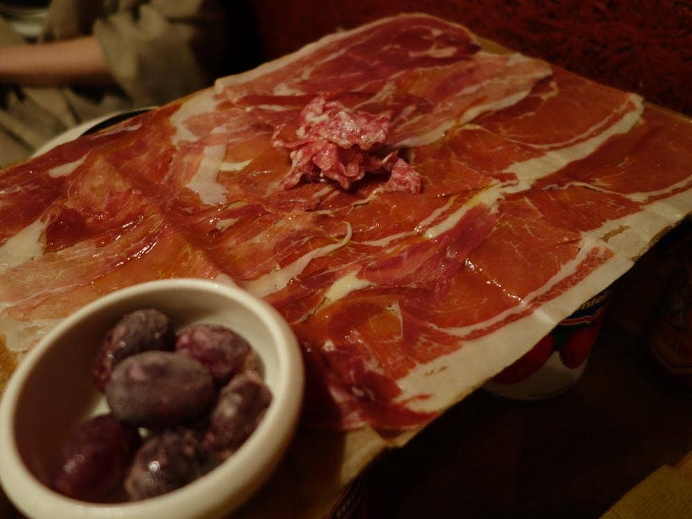 ワインの酒場。ディプント 渋谷駅前店